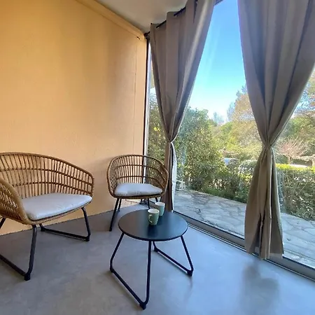 Cosy Avec Jardin Privatif Et Wifi *